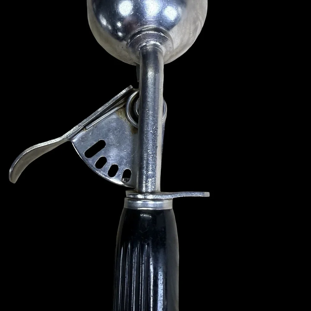 BI-COR Stainless Steel No. 402‎ Ice Cream Scoop Made In U.S.A Size 20